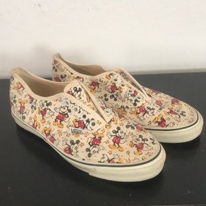 Mickey Mouse vans. Size 7.5